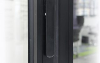 WInsul8 Technology aluminium bifold door profile with internal flat handle